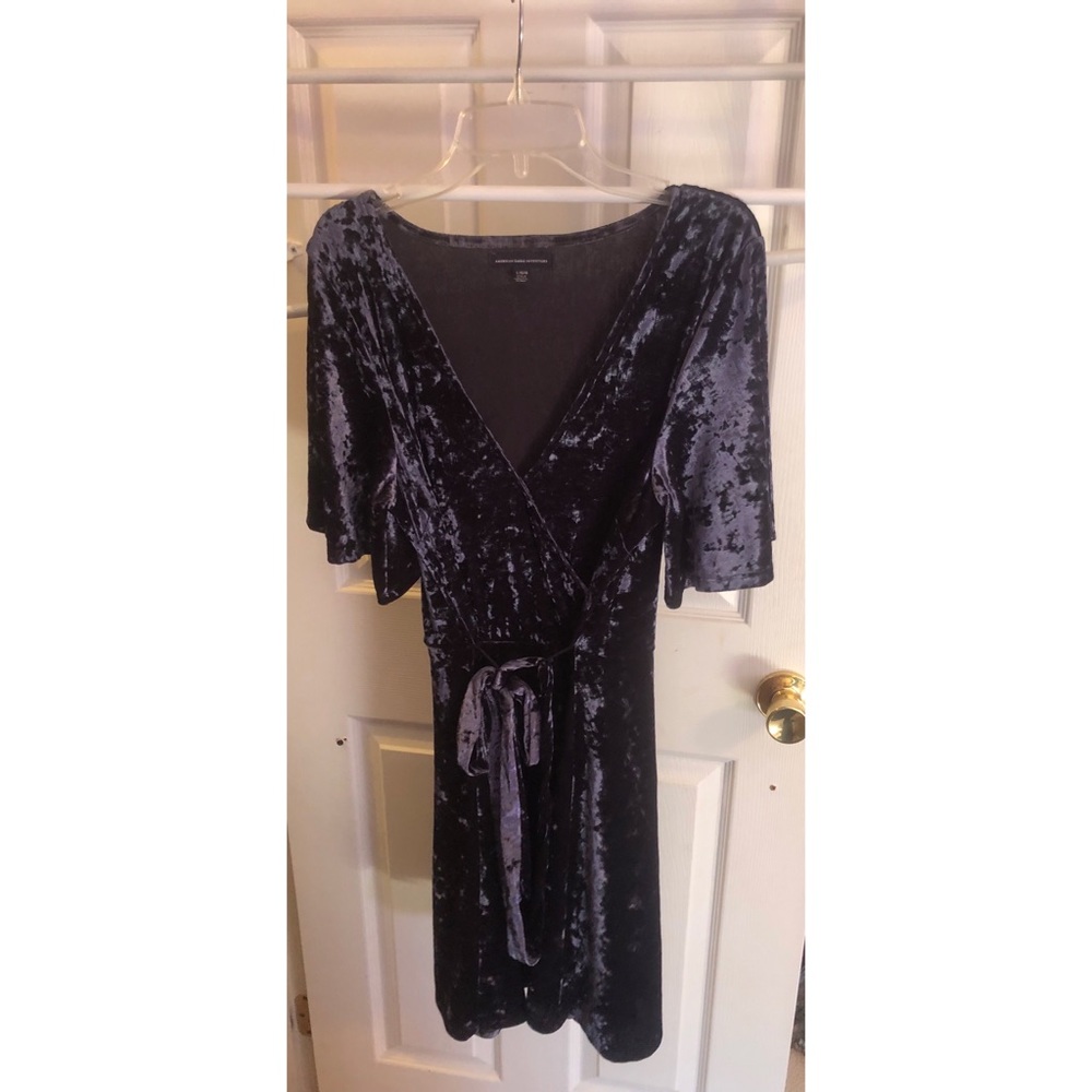 American Eagle velvet dress